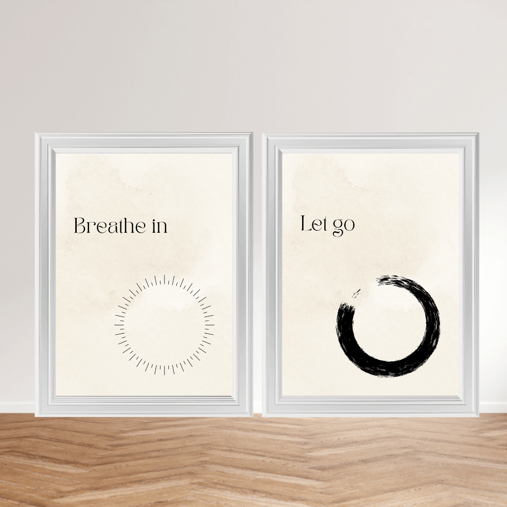 Personalisierbares Poster Set (2er) – Minimal Art Kunstdrucke mit Wunschtext, inspirierende Wortkunst für Zuhause.