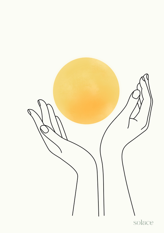 Minimalistisches Japandi Poster „Solace“ mit Händen, die eine goldene Sonne halten, A4 Kunstdruck.