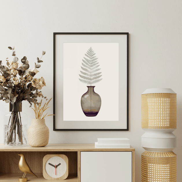 Boho Farn in Vase Poster A4 – Botanisches Natur Wandbild Beige Grün in einem modernen Raum.