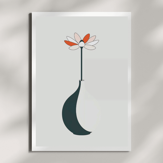 Minimalistisches Wandbild in A4 mit stilisierter Vase und Blume in sanften Farben auf grauem Hintergrund